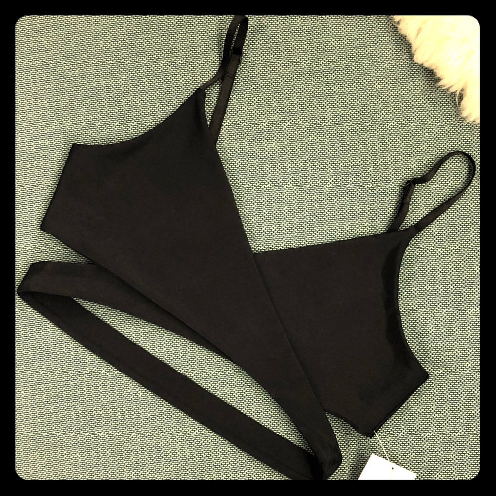 NWT Spiritual Gangster Black Wrap Sports Bra Sz M